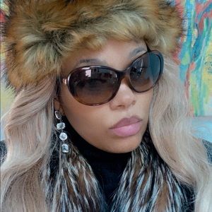 Meet your Posher, Thandi